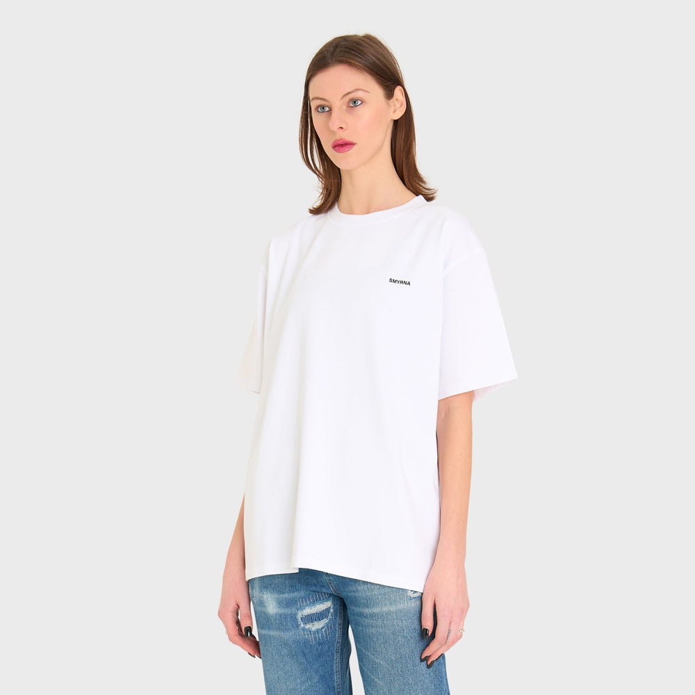 
                      
                        SMYRNASmyrna logo t-shirt in white - T-shirt
                      
                    