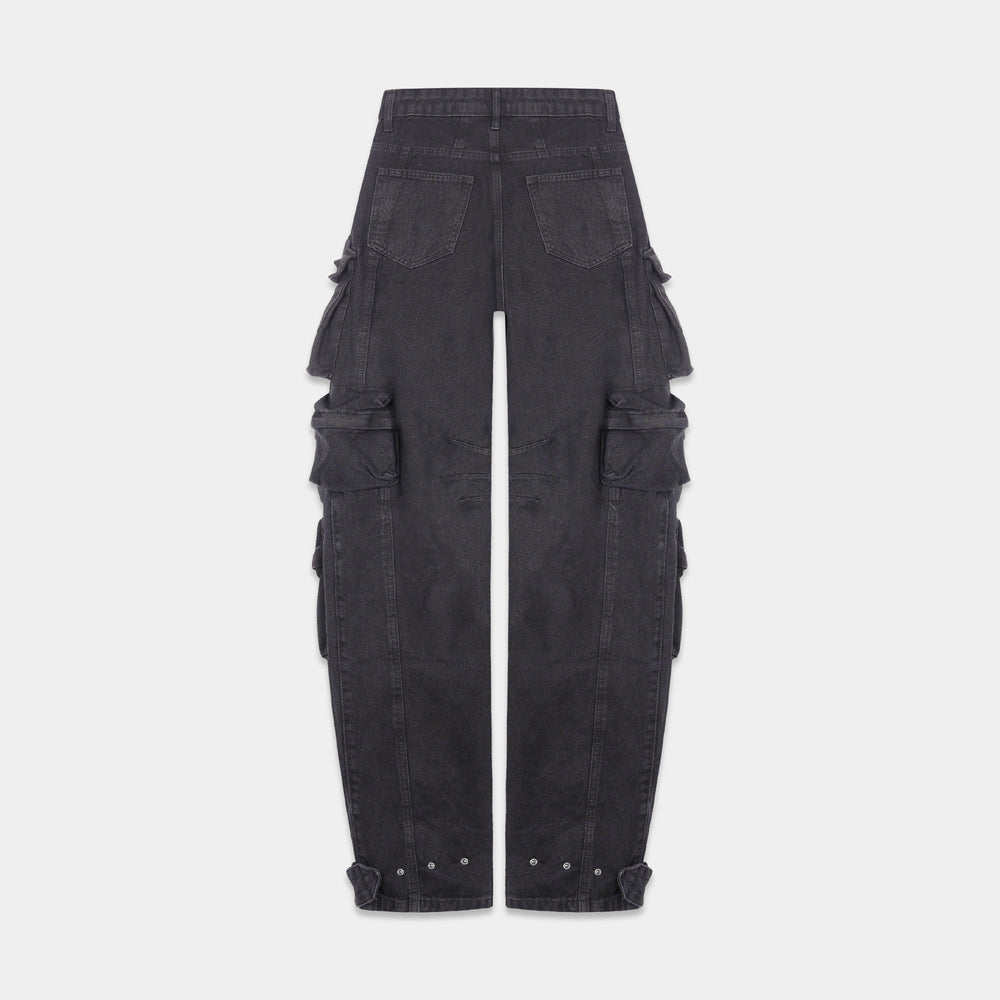 
                      
                        SMYRNAMulti pocket wide cargo pants in black - Jeans
                      
                    